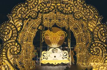 Illuminandia accende Monopoli: inaugurato il primo Parco Natalizio fatto di luminarie pugliesi