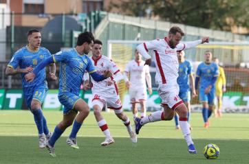 Il Bari di mister Vivarini frana allo Stadio dei Marmi: contro la Carrarese finisce 1 a 0