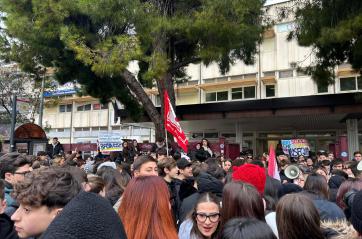 Bari, al via ai doppi turni al Giulio Cesare-Romanazzi: &laquo;Per noi genitori di alunni disabili &egrave; un danno&raquo; VIDEO