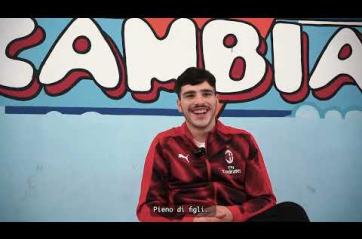 Bari, &laquo;lettere d'amore&raquo; dal carcere minorile: le storie dei ragazzi in un videoclip e una mostra VIDEO