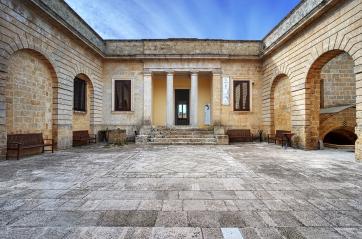 Alla scoperta del Salento antico: tra la baia di San Gregorio e Vereto