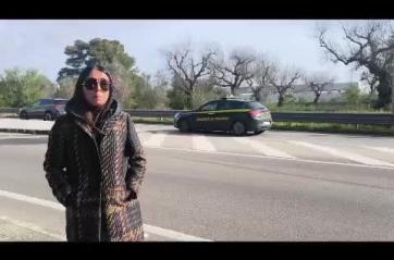 Lecce, scatta il blitz a Campo Panareo: sequestrati droga e armi nella &laquo;citt&agrave; invisibile&raquo; VIDEO