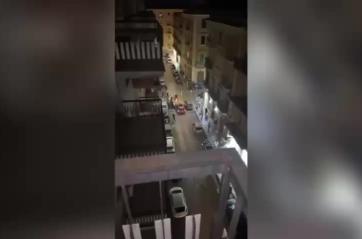 Foggia, maxirissa fra stranieri nel quartiere Ferrovia: trenta persone coinvolte VIDEO