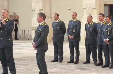 Il Salento saluta il colonnello Giulio Leo: «Non cambio bandiera, resto un finanziere»