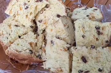 Vigilia di Natale, Foggia si accende di festa con l'immancabile aperitivo e il caciocavallo impiccato