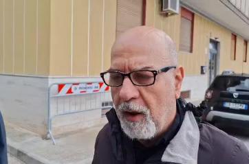 Bari, sgomberato senza preavviso palazzo di sette piani in via Capriati per rischio crollo VIDEO