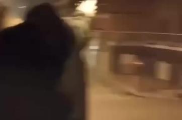 Capodanno a Taranto, video virale di un ragazzino che spara a mezzanotte
