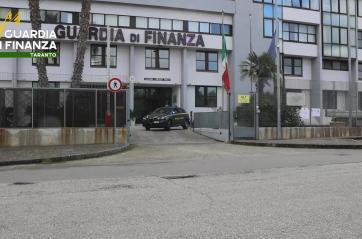 Contrabbando di carburanti, sequestri per 30mila litri nel Tarantino VIDEO