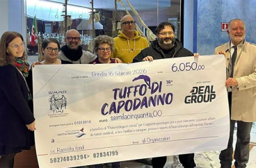 Brindisi, l'edizione Tuffo di Capodanno 2026 si chiude con 6.050 euro al progetto &ldquo;Psiconcologia in corsia&rdquo;