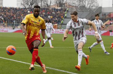 Bazzani: &laquo;Il Lecce squadra organizzata, con la Cremonese partita della verit&agrave;&raquo;