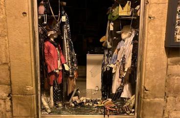 Barletta sotto scacco dei vandali, i commercianti: &laquo;Siamo esasperati, servono pi&ugrave; controlli&raquo;