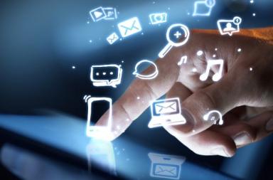 La malattia «social» e l’assenza di limiti nell’ambiente digitale La malattia «social» e l’assenza di limiti nell’ambiente digitale