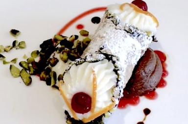 Ricette Puglia - Il cannolo incontra la Terra di puglia - A cura della pastry chef Antonella Cantarella