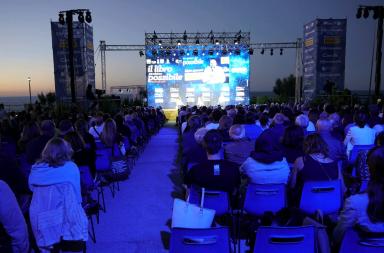 La penna termometro delle piazze