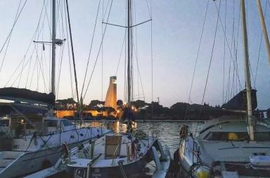 Troppo vento, la Brindisi-Corf&ugrave; rinviata di ventiquattr'ore