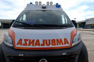 Tragedia a Viggiano, operaio di 67 anni muore schiacciato da un carico di terra