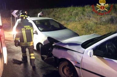 Lecce, i Vigili del Fuoco intervengono per un incidente sulla tangenziale