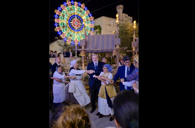 G7, la festa di Borgo Egnazia a tema Puglia tra panzerotti, pizzica e luminarie