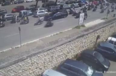 Bari, offesero i carabinieri sui social dopo la morte di Christian Di Gioia: in 11 finiscono a processo Bari, offesero i carabinieri sui social dopo la morte di Christian Di Gioia: in 11 finiscono a processo