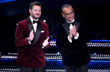 Sanremo 2025, il racconto della finale del Festival: apre Gabry Ponte con i tamburelli salentini, sul palco anche Venditti e Tedua