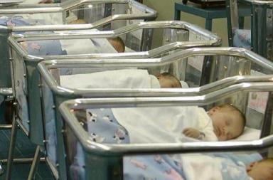 Matera, alla faccia dello spopolamento: in 24 ore nascono otto bambini