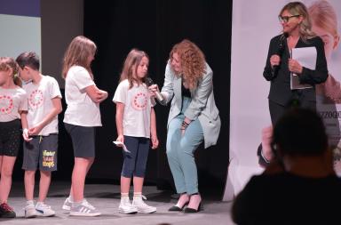 &laquo;Carta canta&raquo;, il fascino della stampa tra i banchi