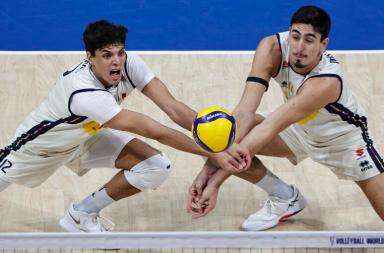 Mondiali di volley, l'Italia vola in semifinale: gli azzurri del salentino de Giorgi tra le prime 4 al mondo