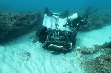 Omicidio-suicidio a Calimera, ritrovata in mare a Roca l'auto di Najoua Minniti Omicidio-suicidio a Calimera, ritrovata in mare a Roca l'auto di Najoua Minniti