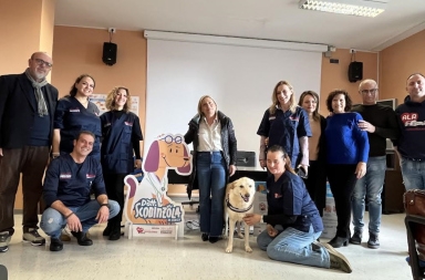 Pet therapy a Lecce: al «Vito Fazzi» per i piccoli pazienti è arrivato il «Dottor Scodinzola» Pet therapy a Lecce: al «Vito Fazzi» per i piccoli pazienti è arrivato il «Dottor Scodinzola»