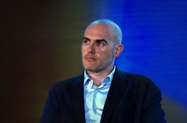 Ma quale uomo! Esistono i popoli