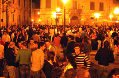 Barletta, per la movida molesta ora prove tecniche di dialogo tra commercianti e residenti