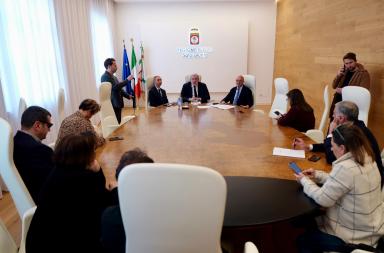 Case popolari, in Puglia un piano da 10 milioni per migliorare gli alloggi: il progetto pilota sostenuto dall&rsquo;UE VIDEO