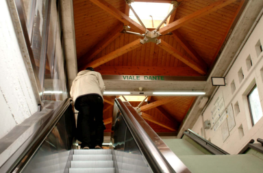 Potenza istituite le navette per sostituire le scale mobili in attesa di manutenzione