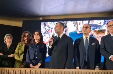 Giunta Regione, il discorso di Antonio Decaro: «Lavoreremo ogni giorno per una Puglia unita» VIDEO Giunta Regione, il discorso di Antonio Decaro: «Lavoreremo ogni giorno per una Puglia unita» VIDEO