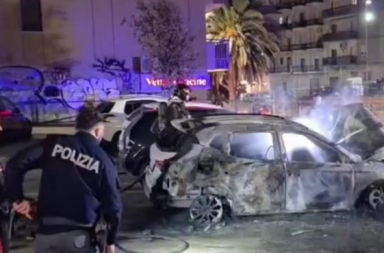 Auto incendiata a Barletta: &egrave; la vettura del giornalista della Gazzetta Adriano Antonucci