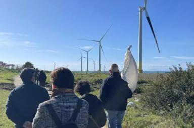 Taranto, cittadini in protesta contro il rigassificatore: &laquo;Il progetto non tiene conto delle case abitate a Lido Azzurro&raquo;