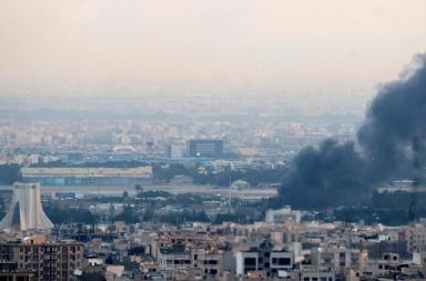 Attacco Usa-Israele a Iran. Nuova ondata missili su basi Usa nel Golfo. Giallo su sorte di Khamenei