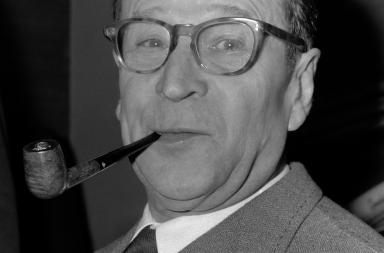 Georges Simenon e il grande racconto dell&rsquo;uomo nudo
