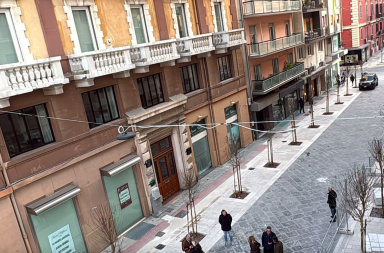 Bari, in via Argiro &egrave; alta tensione. La rabbia dei commercianti: &laquo;Siamo pronti alle vie legali&raquo;