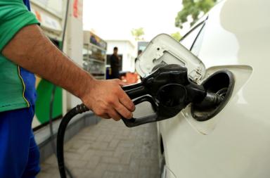 Petrolio, effetto guerra: in Puglia la benzina ha superato la soglia di 1,7 euro al litro