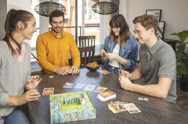 Anche gli adulti hanno bisogno e voglia di giocare Anche gli adulti hanno bisogno e voglia di giocare