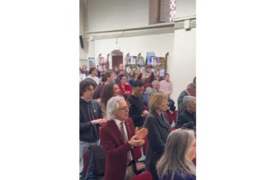 Referendum, i Comitati del No festeggiano a Bari con «Bella Ciao». L'Anm: «Iniziativa non concordata» Referendum, i Comitati del No festeggiano a Bari con «Bella Ciao». L'Anm: «Iniziativa non concordata»