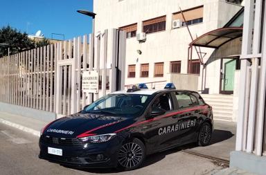 Casarano, furti a raffica tra bar, supermercati e auto: arrestato 28enne