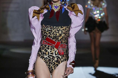 Lecce, diffondevano foto intime senza consenso: due indagati di 70 e 42 anni