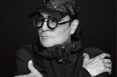 Scatta «L’OraZero», Bari in delirio per il poker di date per Renato Zero Scatta «L’OraZero», Bari in delirio per il poker di date per Renato Zero