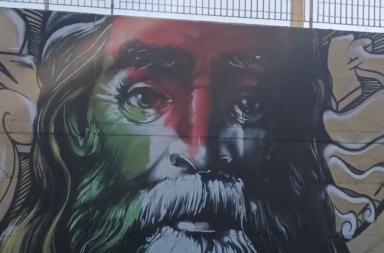 Ecco il San Nicola «palestinese»: a Bari il murale che unisce street art e messaggio per Gaza Ecco il San Nicola «palestinese»: a Bari il murale che unisce street art e messaggio per Gaza