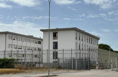 &laquo;Agente penitenziario aggredito durante il controllo di un pacco&raquo;: la denuncia dal carcere di Taranto