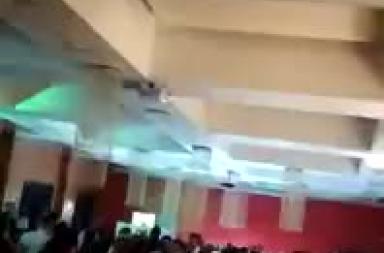 Bari, cede il contro soffitto nell&rsquo;hotel Excelsior mentre ballano al veglione di Capodanno