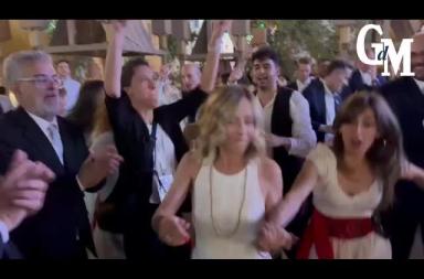 G7, Giorgia Meloni ballerina provetta: ecco mentre danza a ritmo di pizzica