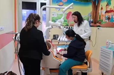 Autismo e cure dentali, ecco le storie dal Pediatrico: quando l&rsquo;unica possibilit&agrave; per curarsi &egrave; la sanit&agrave; pubblica